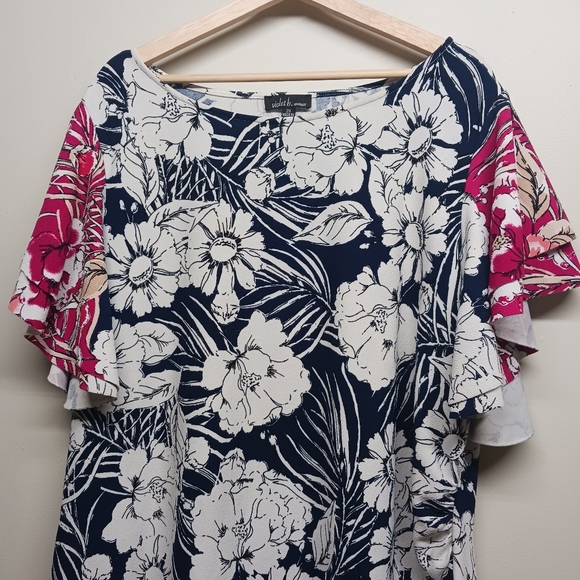 Violet B. Mini Dress Women Plus Size 2X Blue White Floral Short Sleeve Stretch - Picture 2 of 9